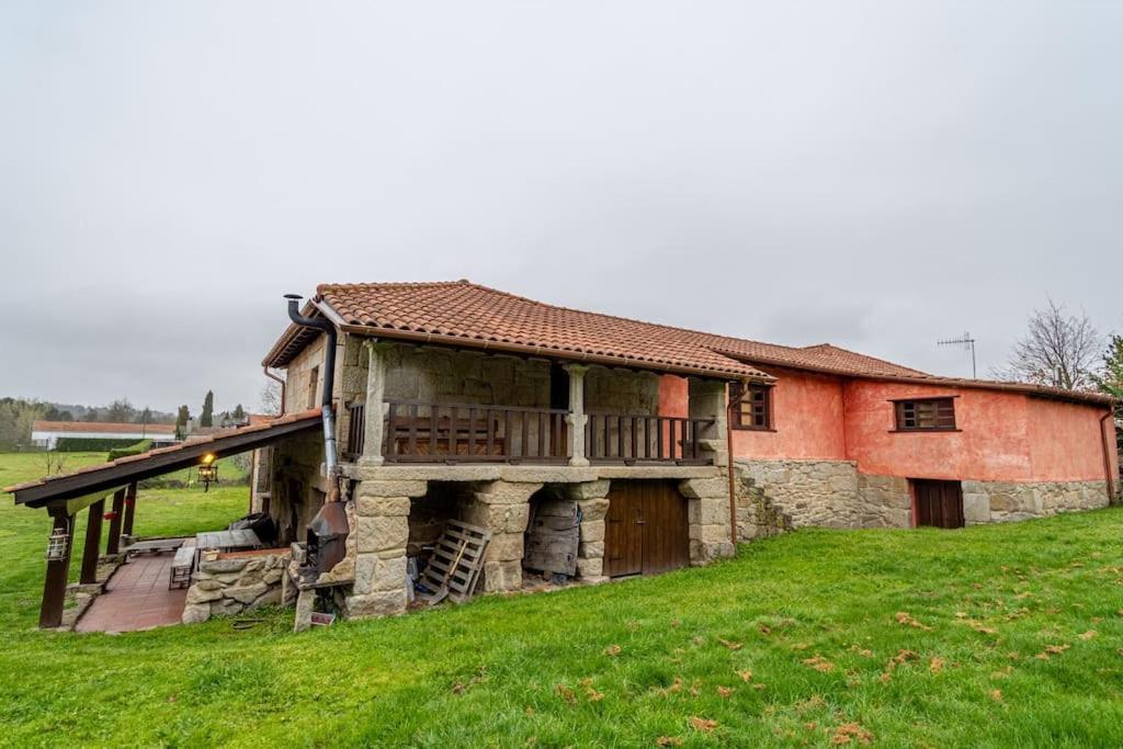 Casa De Campo Con Piscina, Entera O Por Habitaciones Amoeiro Екстериор снимка